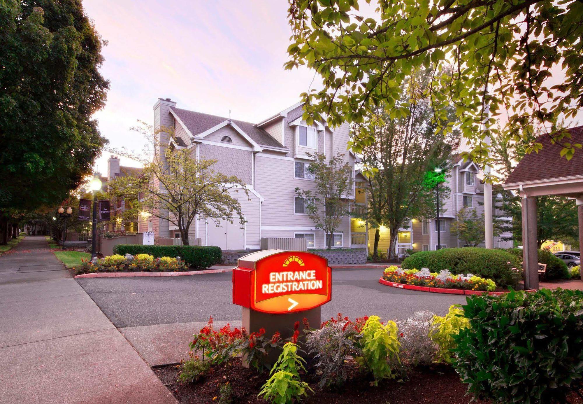 Residence Inn By Marriott Portland Downtown/Convention Center Zewnętrze zdjęcie